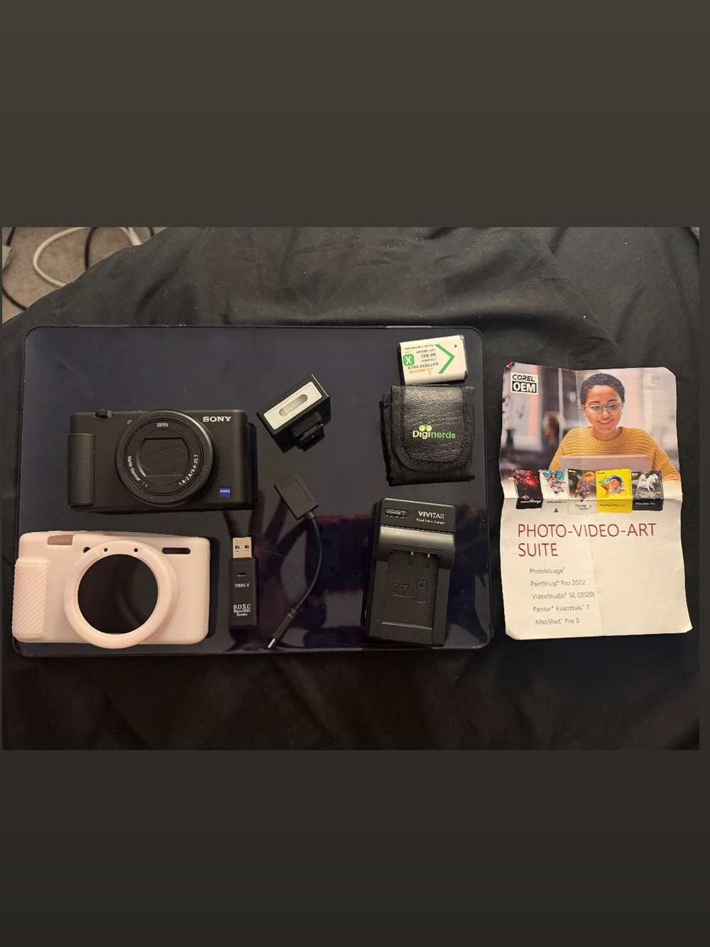 Sony ZV-1 Compact Camera - Picture 5 of 6